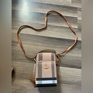 Crossbody purse